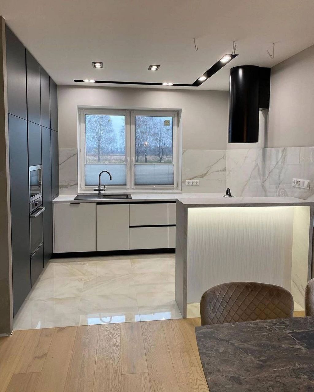 кухня з островом на замовлення кухня с банрной стойкой Винница